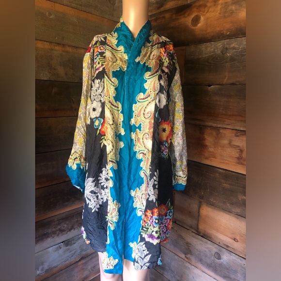 Johnny Was large limono 100% silk - Picture 7 of 9